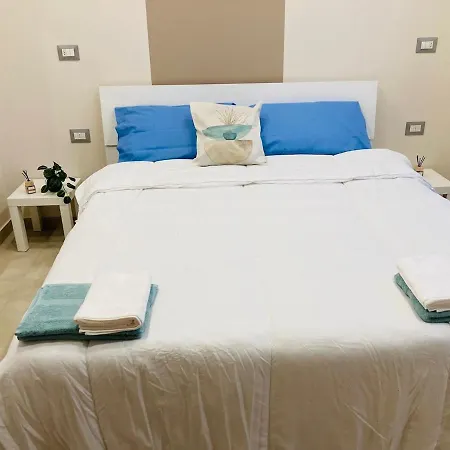 La Dama A Piazza Bengasi