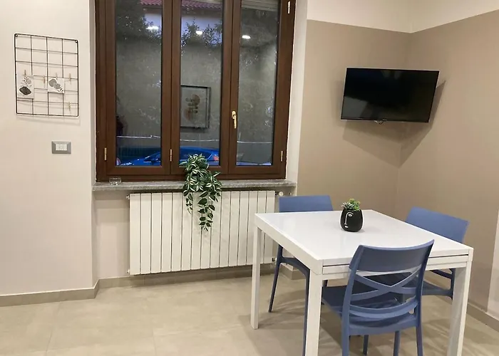 La Dama A Piazza Bengasi Moncalieri