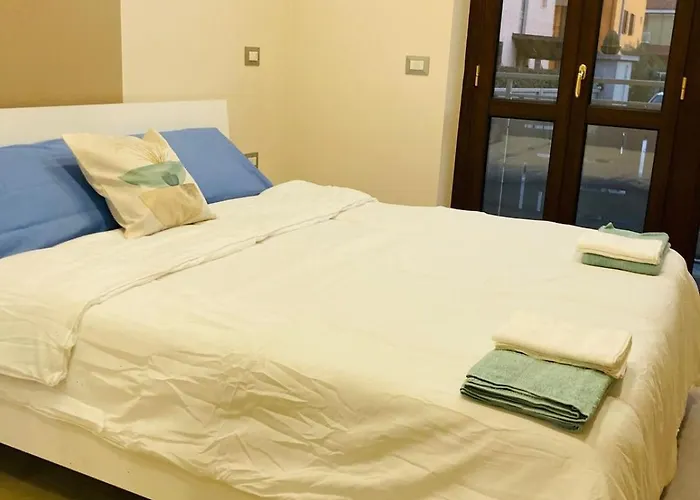 La Dama A Piazza Bengasi 公寓 蒙卡列里